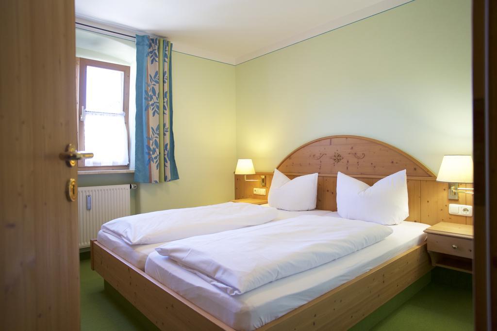 Hotel Salzburger Hof 3*
